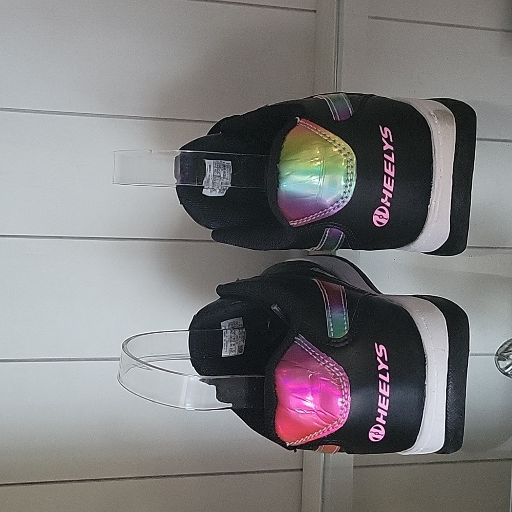 Heeleys Girls Sz. 5 BB 4500 Low Top Reebok Skate Shoes - Picture 4 of 8